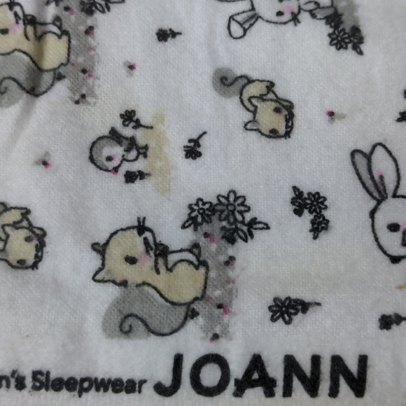 Joann Fabrics Super Snuggle Bunny Squirrel Woodland Animal Fabric Destash - Picture 6 of 6